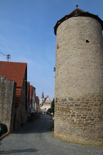 Zentturm und später Armenhaus - Teil der Stadtbefestigung (Bild: Björn Neckermann)