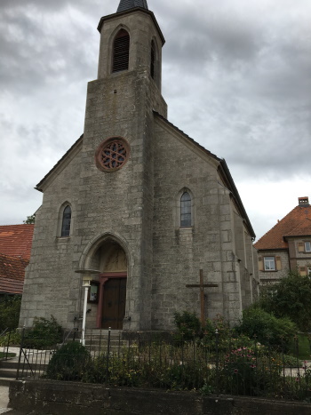 Die Kreuzauffindungskirche zu Buch (Bild: Björn Neckermann)