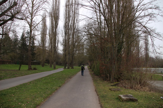 Vorbei am "Graf-Luckner-Weiher" führt uns der HW4 in Richtung Randersacker (Bild: © Björn Neckermann)