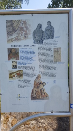 Informationstafel über die ehemalige Jakobus-Kapelle (Bild: Sören Neckermann)