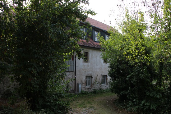 Geschichtsträchtiger Boden - Keimzelle der Stadt Aub (Bild: © Björn Neckermann)