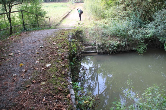 Über die Gollachbrücke führt der HW4 weiter (Bild: © Björn Neckermann) Über die Gollachbrücke führt der HW4 weiter (Bild: © Björn Neckermann)