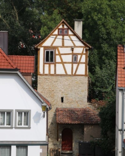 Fachwerk auf die Stadtmauer gebaut (Bild: Björn Neckermann) Fachwerk auf die Stadtmauer gebaut (Bild: Björn Neckermann)