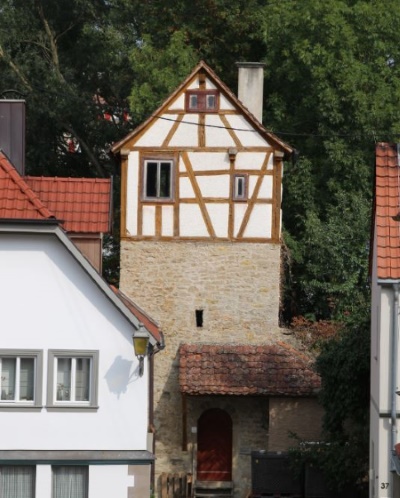 Fachwerk auf die Stadtmauer gebaut (Bild: Björn Neckermann)