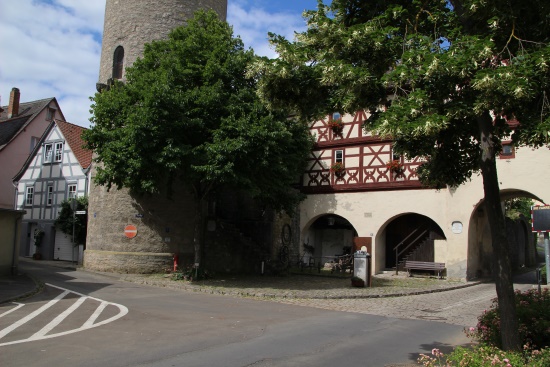 Unteres Tor mit Bollwerk und Taubenturm (Bild: Björn Neckermann) Unteres Tor mit Bollwerk und Taubenturm (Bild: Björn Neckermann)
