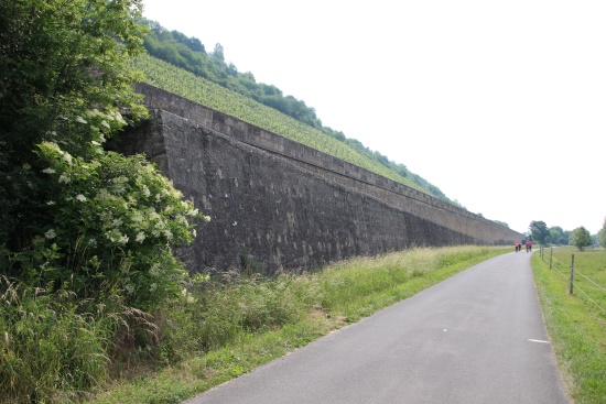 Steinbrücke bei Kleinochsenfurt - Zeugen einer hohen Schaffenskraft hier am Main (Bild: Björn Neckermann)