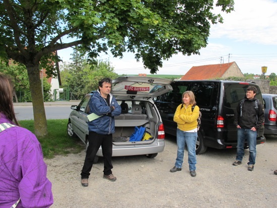 Naturkundliche Wanderungen mit mir sind auch immer Kulturwanderungen (Bild: Simon Wagner) Naturkundliche Wanderungen mit mir sind auch immer Kulturwanderungen (Bild: Simon Wagner)