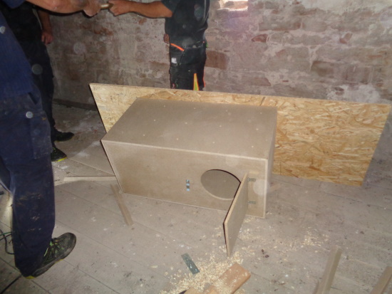 An der Wand ist die Öffnung nach außen gut zu erkennen (Bild: Pfarrer Sauer, Aub) An der Wand ist die Öffnung nach außen gut zu erkennen (Bild: Pfarrer Sauer, Aub)