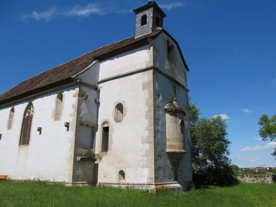 Das um 1230 als Wallfahrtskirche erbaute Kirchlein war auch Gotteshaus für die umliegenden Dörfer und der Burg Brauneck (Bild: Simon Wagner) Das um 1230 als Wallfahrtskirche erbaute Kirchlein war auch Gotteshaus für die umliegenden Dörfer und der Burg Brauneck (Bild: Simon Wagner)