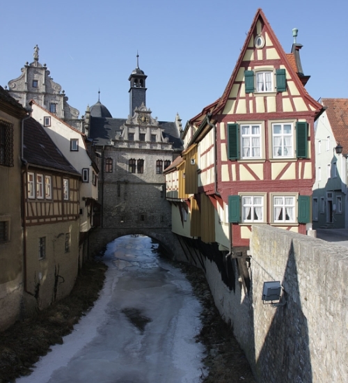 Der Malerwinkel - romantischer Blickfang im schönen Marktbreit (Bild: Thomas Langhirt) Der Malerwinkel - romantischer Blickfang im schönen Marktbreit (Bild: Thomas Langhirt)